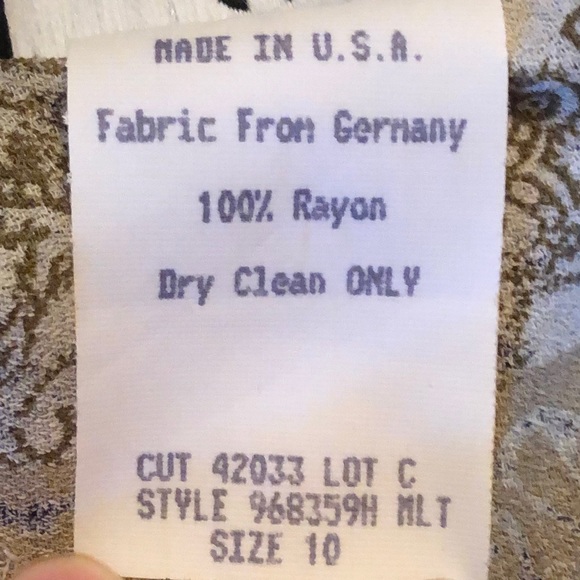 🤎Carole Little 2-Pc Damask Pleated Skirt & beaded neck tunic + infinity sash - Picture 14 of 16